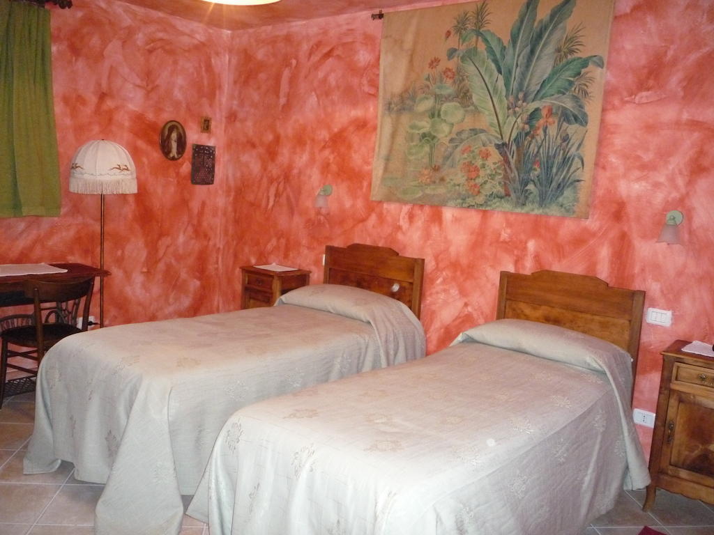 L'Adele Bed & Breakfast Occimiano Стая снимка